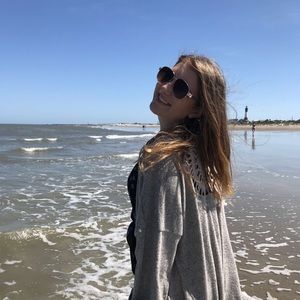 Meet your Posher, Beth ann